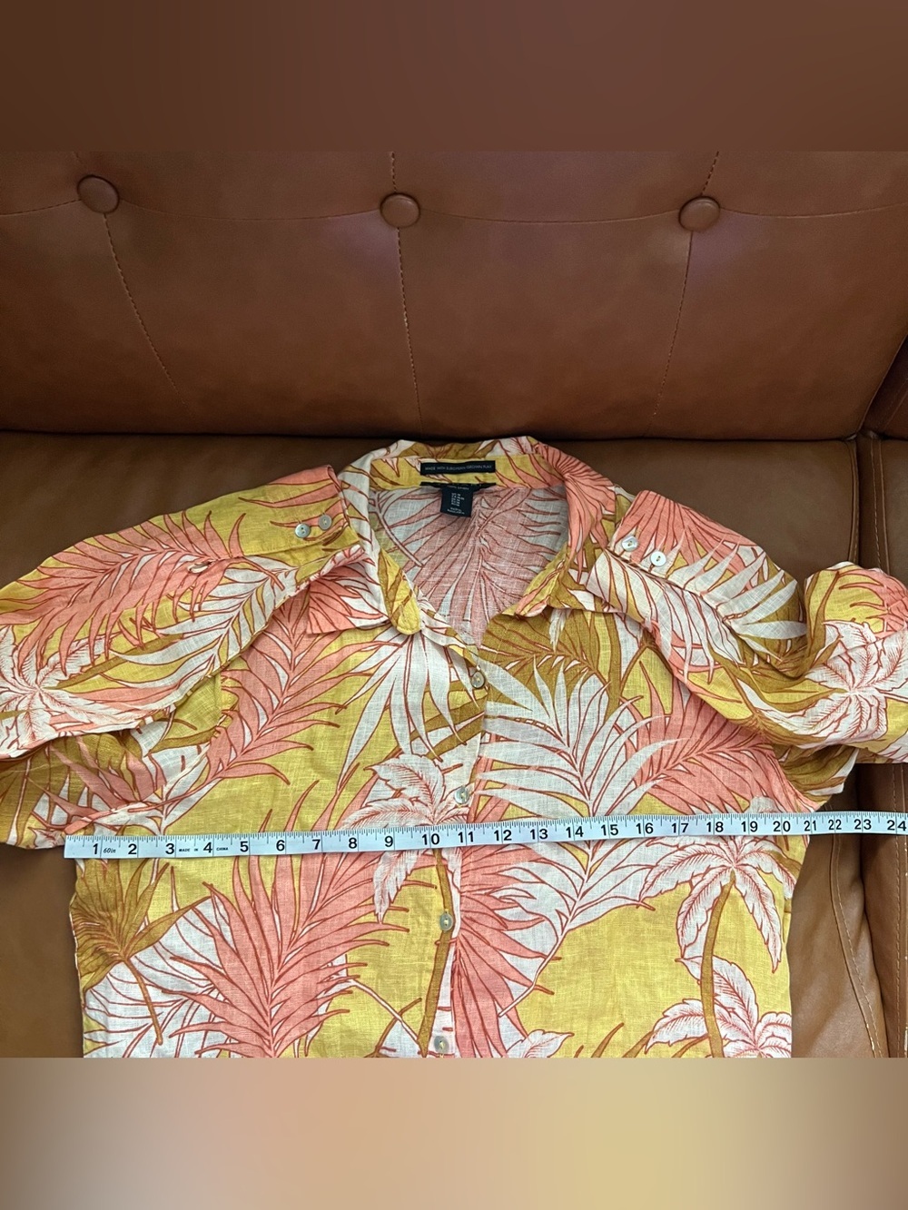 Tahari Women’s 100% Linen Tropical Palm Print Button-Down Shirt Sz M Resort Wear - Picture 5 of 7